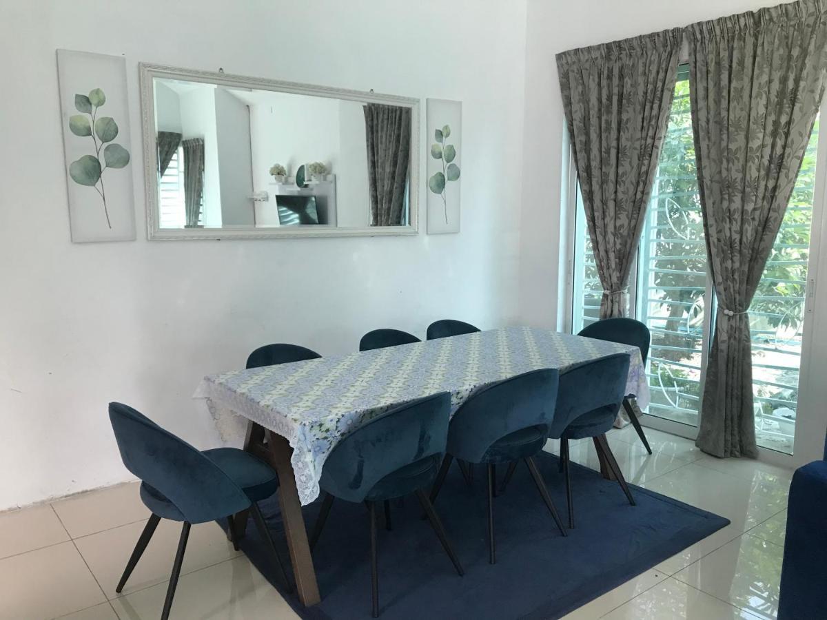 Aswadhuda Homestay Seri Iskandar Exteriör bild